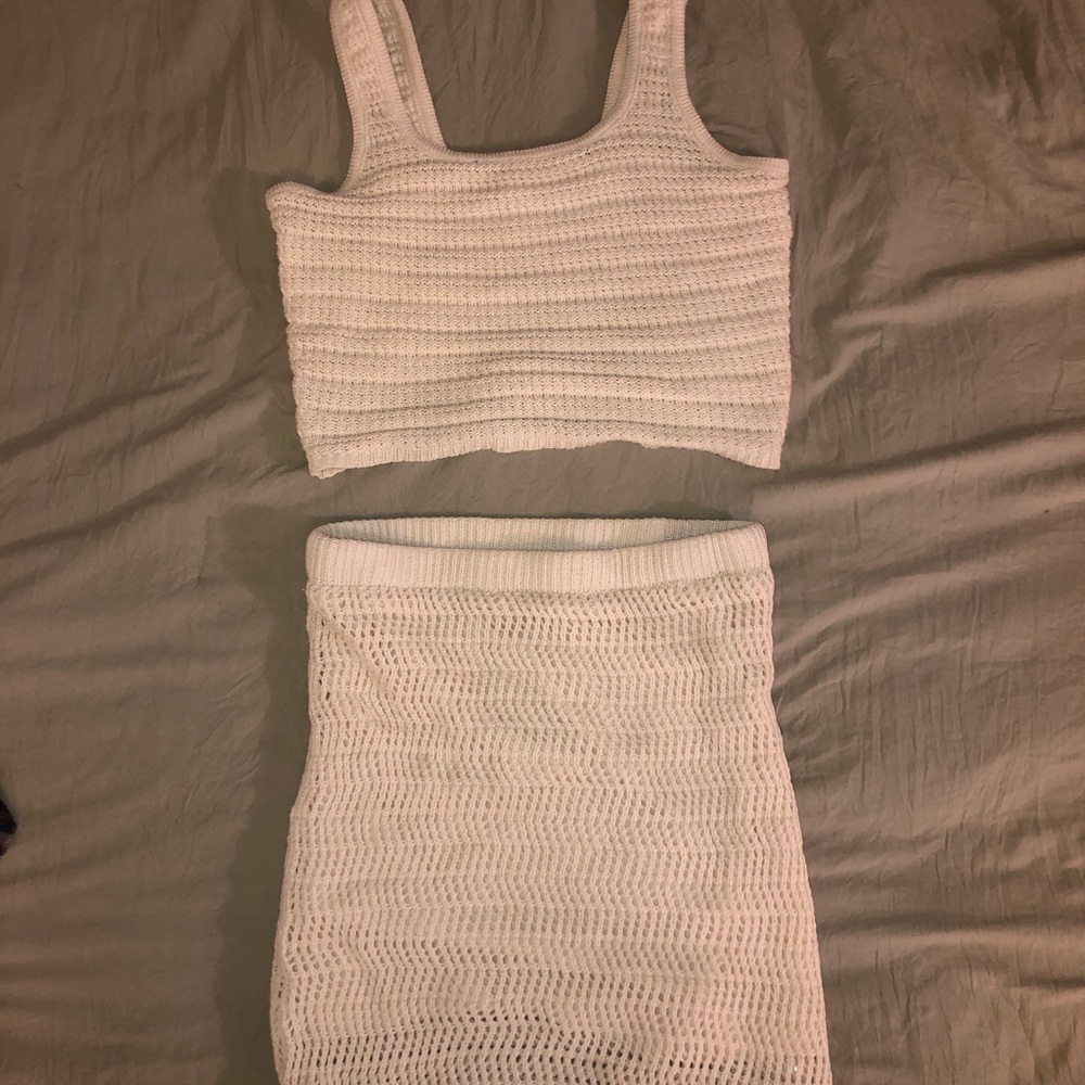 Elegant Knit Skirt Set in Cream